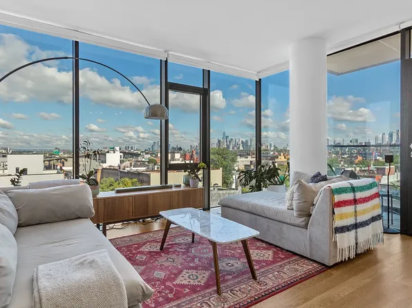 554 4th Avenue image 1 of 13