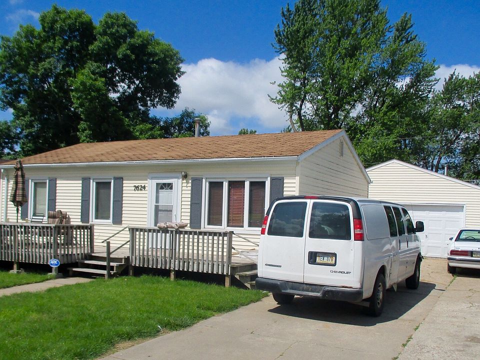 1st image of 7624 S 39th Ave