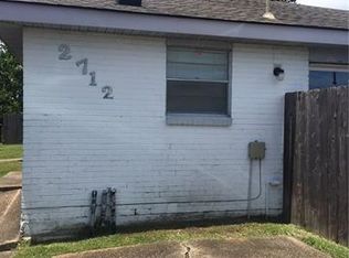 2712 Longwood Dr, Metairie, LA 70003