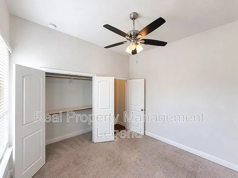 417 Cooper St — Photo 8