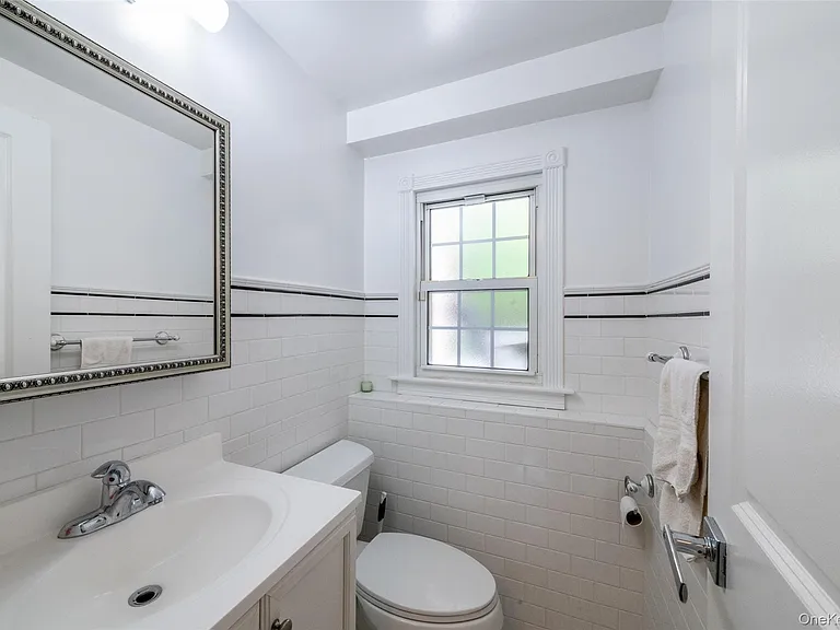 18 Carlyle Pl — Photo 20