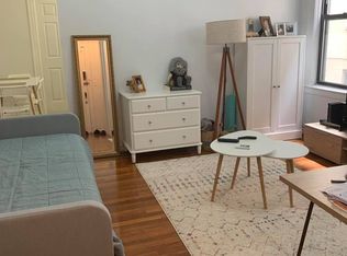 3061 34th St APT 1R, Astoria, NY 11103