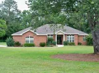 5200 Touraine Dr, Tallahassee, FL 32308