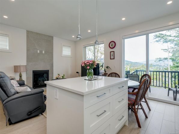 994 Peace Keeping Cres, Langford, BC V9C 0N6