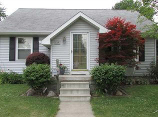 614 S Mountain St, Bay City, MI 48706