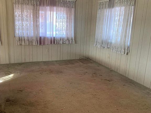 4th image of 69281 Parkside Dr