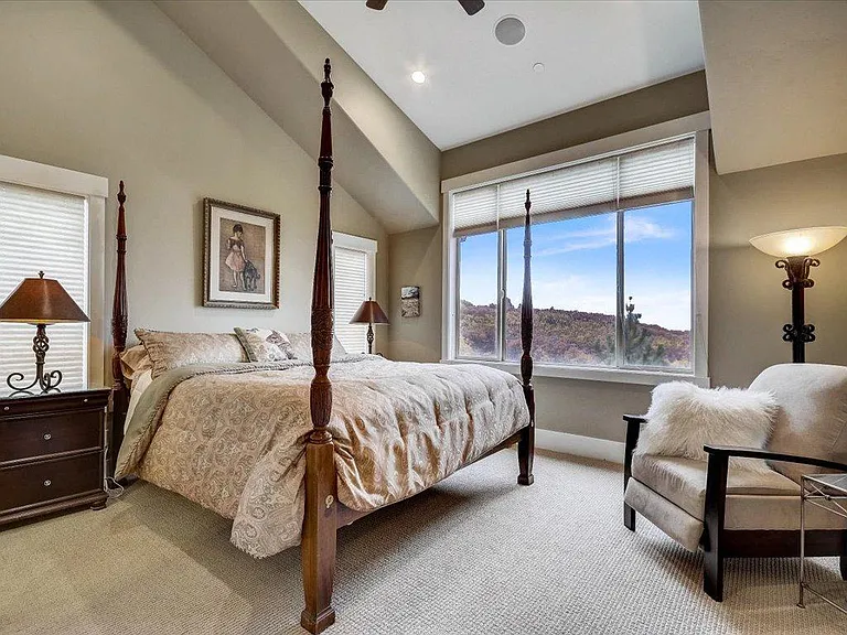 10223 N Rustler Ct — Photo 19