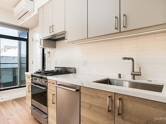 2nd image of 37 Grace St #301