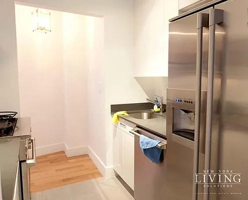 Rented by NY Living Solutions | media 39