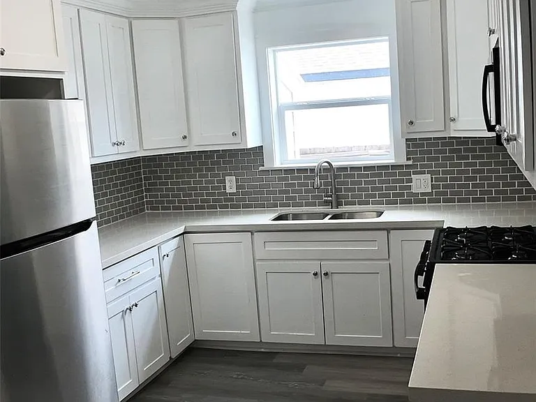 3618 Mainer St — Photo 12