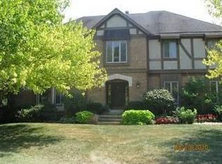 5790 Walnut Wood Way, Dayton, OH 45415