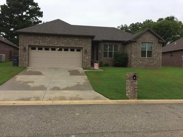 608 Key Largo Dr, Searcy, AR 72143