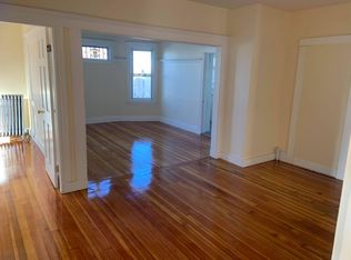 92 Sumner St FLOOR 3, Dorchester, MA 02125