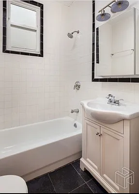 Rented by Corcoran | media 14