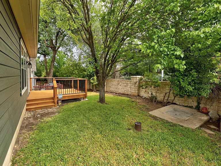 411 W Saint Elmo Rd #37 — Photo 25