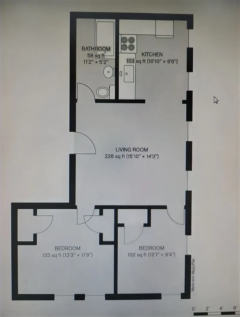 Building Photo - 736 High St