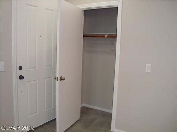 4th image of 5404 Whisper Bluff St