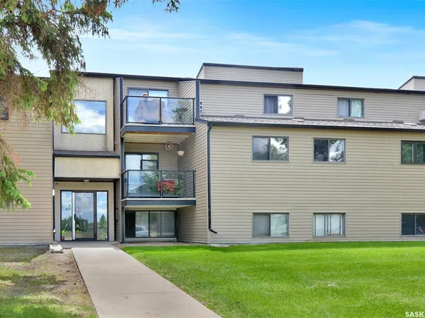 UNIT 318-4230 Degeer STREET, Saskatoon, SK S7H 5G9
