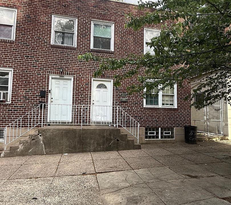 1st image of 4953 Oxford Ave