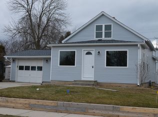 1328 Macarthur Ave, Sheboygan, WI 53083
