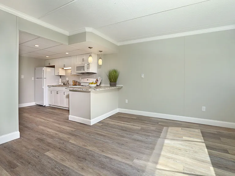Sherwood Terrace Apartments — Photo 6