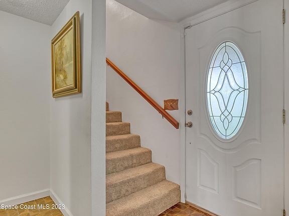 5th image of 530 Ora Dell Ave