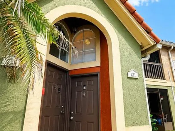 429 FOUNTAINHEAD CIRCLE #121, KISSIMMEE, FL 34741