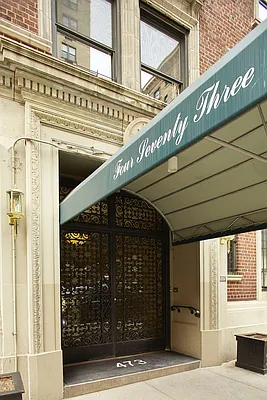 Sold by Stribling | media 18