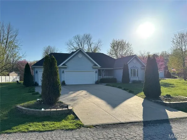 113 Carroll Dr, Clarksville, MO 63336