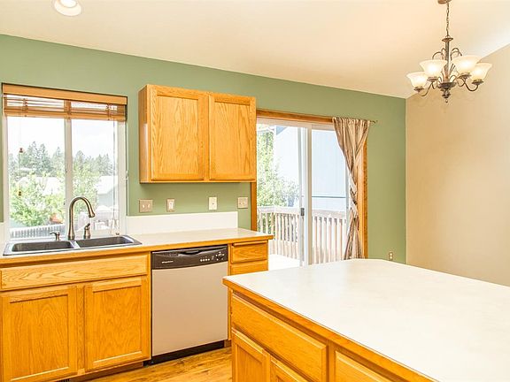 4th image of 5112 W Pacific Park Dr