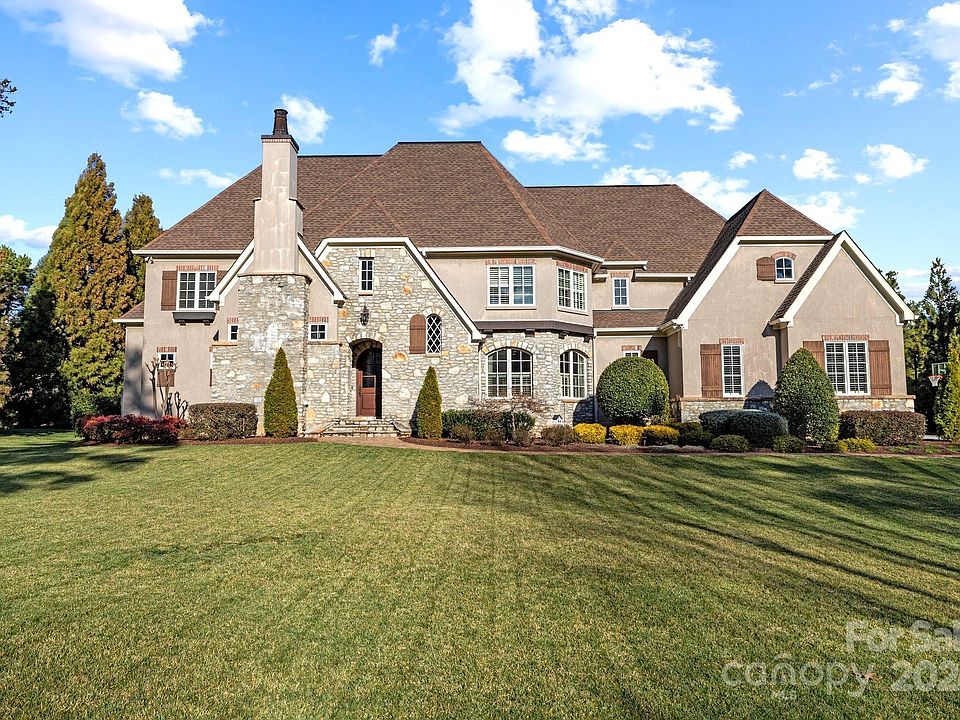 1st image of 284 Milford Cir