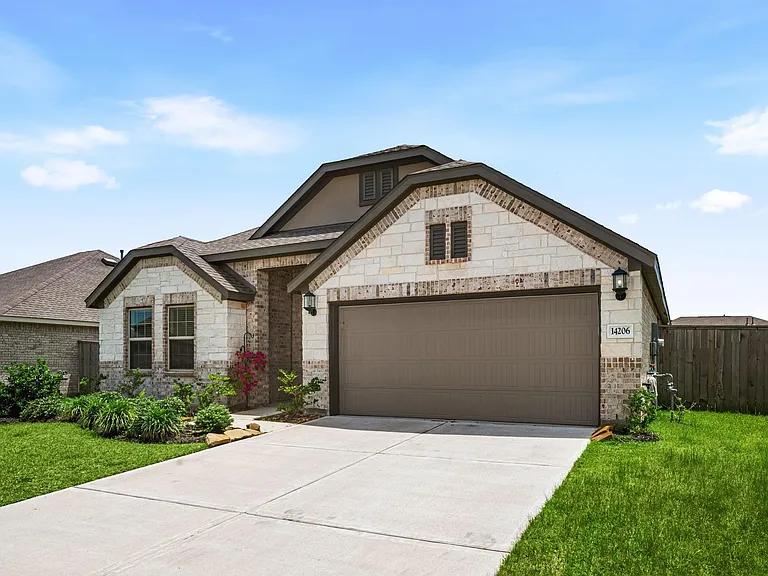 14206 Hawley Village Way — Photo 28