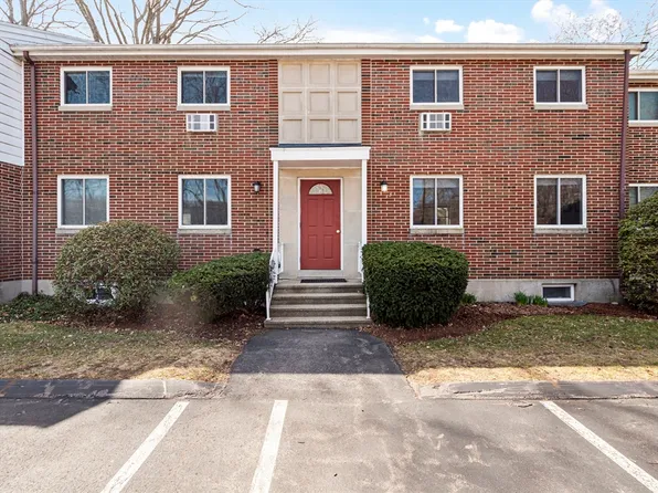 3 Wilson Dr Unit 3, Framingham, MA 01702