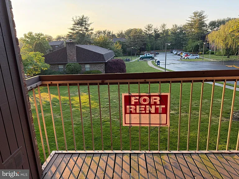 1823 Old Stone Mill Dr — Photo 13