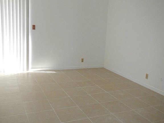 4th image of 5746 Malpas Dr #A