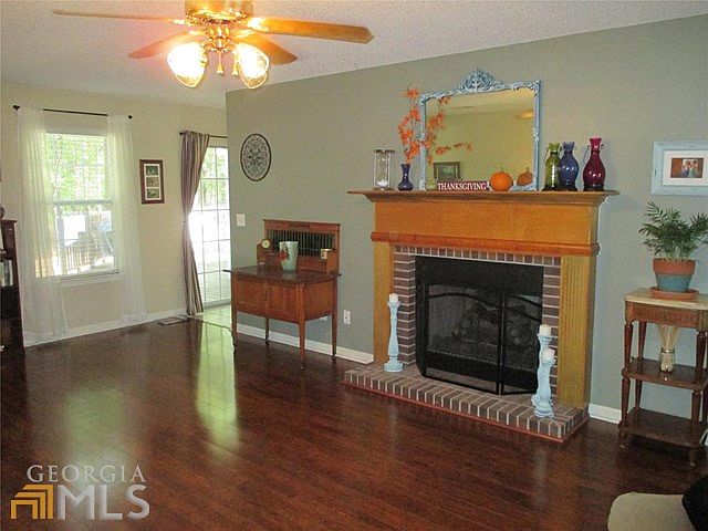 1st image of 117 Oakwood Trl