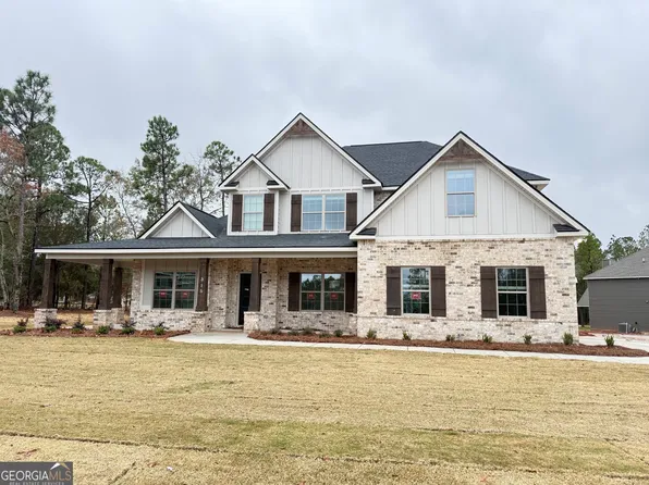 315 Air View Dr #16, Warner Robins, GA 31093
