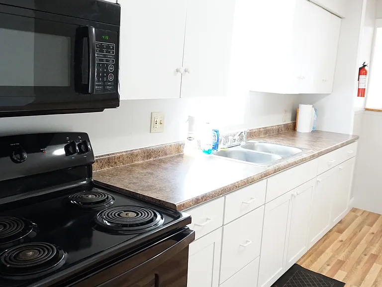 2 Pleasant St #2 — Photo 8