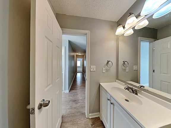 5th image of 15838 Perthshire Creek Dr