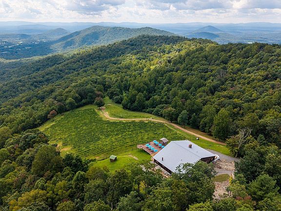 3rd image of 1376A Wyatt Mountain Rd