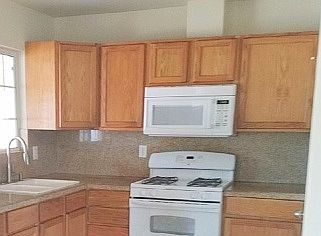 2nd image of 30905 Mission Dr