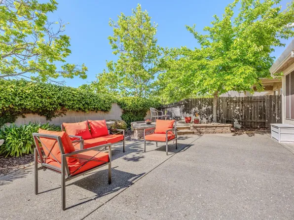 4108 Tahoe Vista Dr, Rocklin, CA 95765