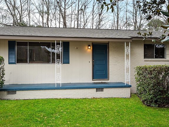 2nd image of 900 S 17th Ave