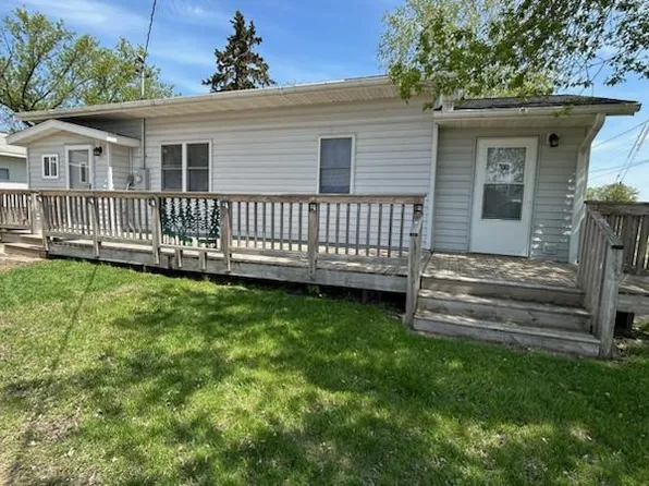 1401 1st Ave NE, Glenwood, MN 56334