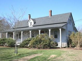30R Walton St, Wakefield, MA 01880