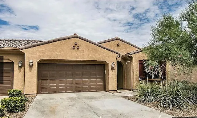 2 bed, 1463 sqft, $2,800 — Photo 1