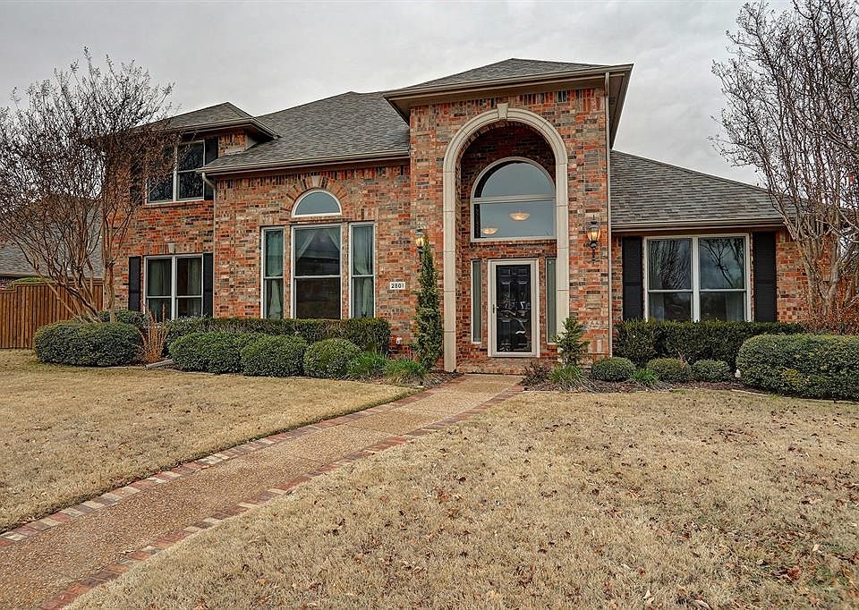 1st image of 2801 Oakland Hills Dr