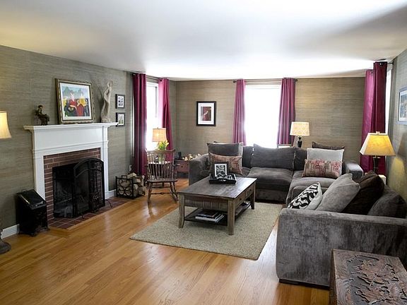5th image of 15 Lynwood Ln