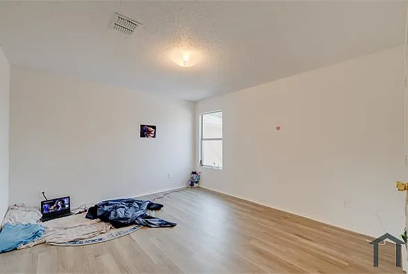 4260 Meadowknoll Dr — Photo 14