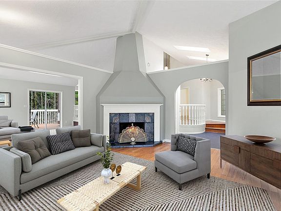 2nd image of 5805 E Sooke Rd